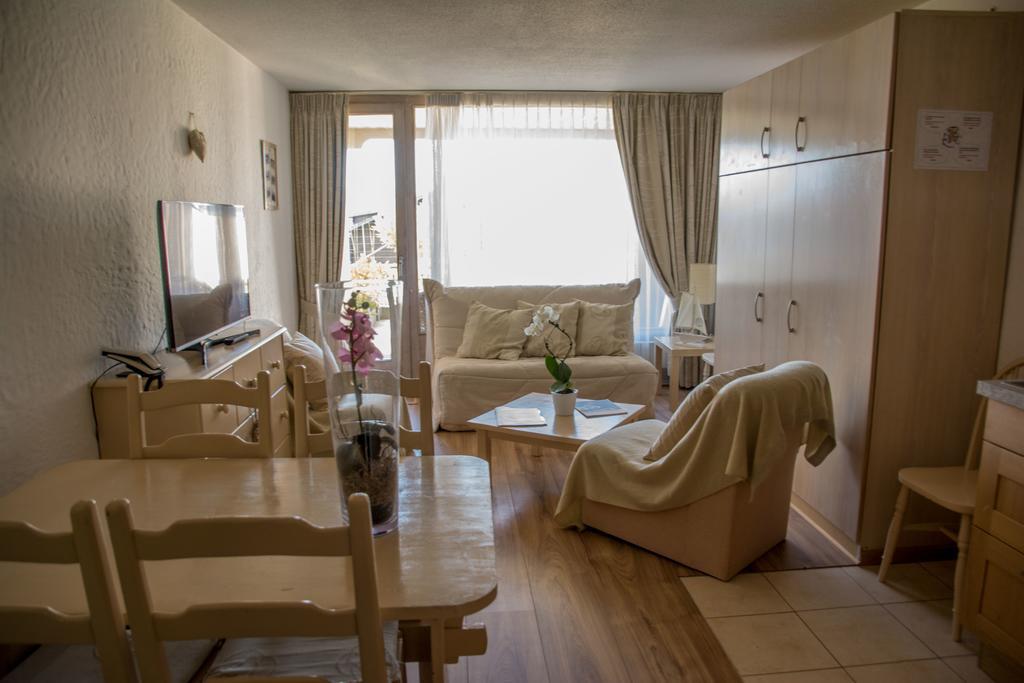 Appartements Dans La Residence Panorama Віляр-на-Олоні Екстер'єр фото